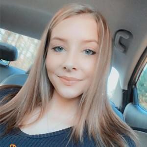 Meet your Posher, Kara